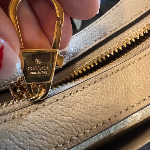 Gucci Small Ophidia Shoulder Bag - Picture 4 of 5
